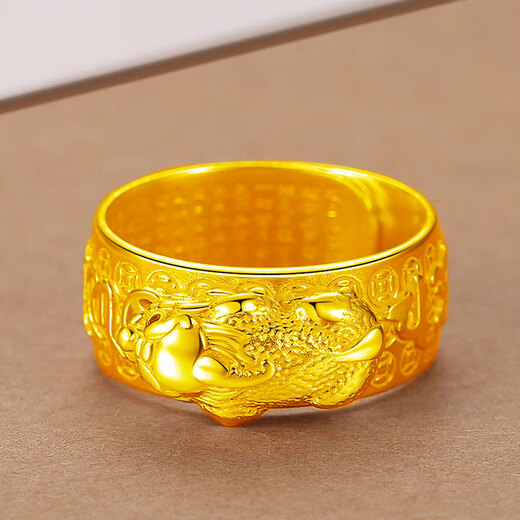 Chuxiao men's Pixiu gold ring, high-end and domineering gold-plated silver ring, the ring has a live mouth and can be adjusted to give gifts to the elders. Pixiu gold-plated silver ring is about 10 grams. Gold is about 1 gram.