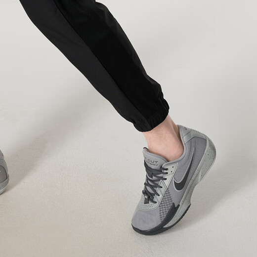 Nike (NIKE) men's pants 2025 summer new sportswear fashion trend comfortable outdoor fitness running training woven trousers DV9737-010 L