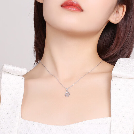 Saturday Fortune (ZLF) PT950 Platinum Pendant Women's Platinum Car Flower Sparkling Hollow Water Drop Pendant Yuedong 1.87g