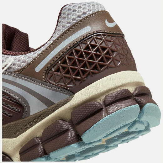 NIKE women's sneakers ZOOM VOMERO 5 FD9920-022 35.5