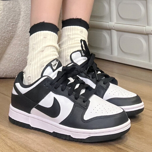 耐克（NIKE）女鞋 2025新款夏季DUNK运动板鞋大童女鞋耐磨轻便低帮休闲鞋 CW1590-100/熊猫/主推 38.5
