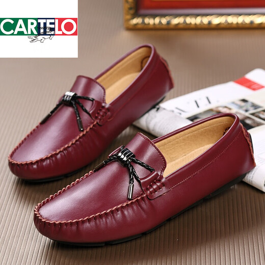 Cartelo Trendy Brand Bohnenschuhe für Männer vielseitige trendige Leder faul lässige Lederschuhe Geschäft Black ein Fuß mentaler junger Männerschuhe Schwarz 9880 Schnürstil 38