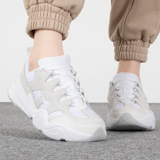耐克（Nike）女鞋TECH HERA网面透气运动鞋增高休闲鞋老爹鞋ins潮 DR9761-100白色 38
