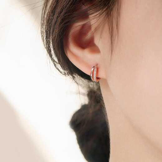 Idel earrings for women Japanese and Korean earrings 2025 new trendy earrings and earrings for sleeping without taking off fashionable earrings birthday gift wavy diamond earrings E0092