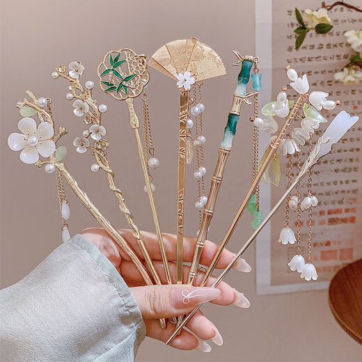 New Chinese style hairpin with tassels, step-shaking female Hanfu hairpin, hairpin on the back of the head, Chinese style hairpin headdress, Colorful Butterfly