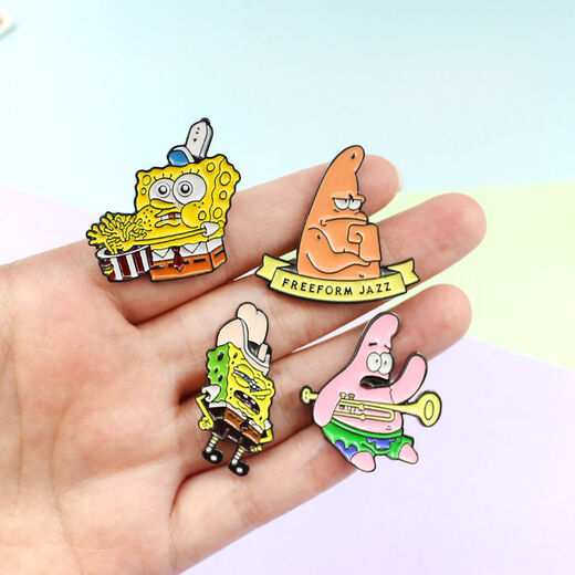
Nianfu cartoon brooch Japanese accessories metal badge cute ins trendy personality SpongeBob decorative gift for wife C1473-2# SpongeBob pineapple room