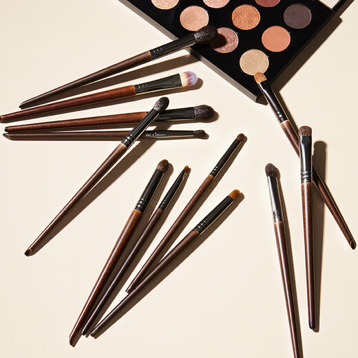 YAHLIGS Cangzhou animal hair makeup brush set eye shadow brush loose powder brush contour brush blending highlight brush eyebrow brush lipstick brush 06-foundation brush 1 piece fiber hair