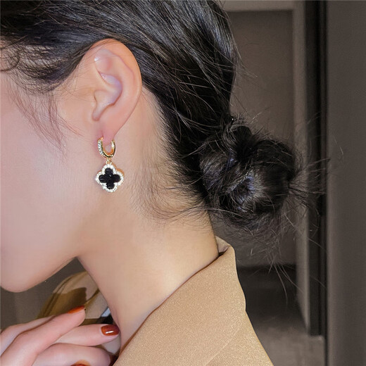 Luruo 18k gold colored gold four-leaf clover earrings 2024 new light luxury high-end temperament earrings and earrings 18k gold black onyx four-leaf clover earrings