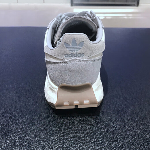 Adidas Clover Running Chaussures Chaussures pour hommes Chaussures pour femmes Summer Nouveau coussin bas Sneakageing Lightweight Breathable Casual Chaussures Gy9922 36,5