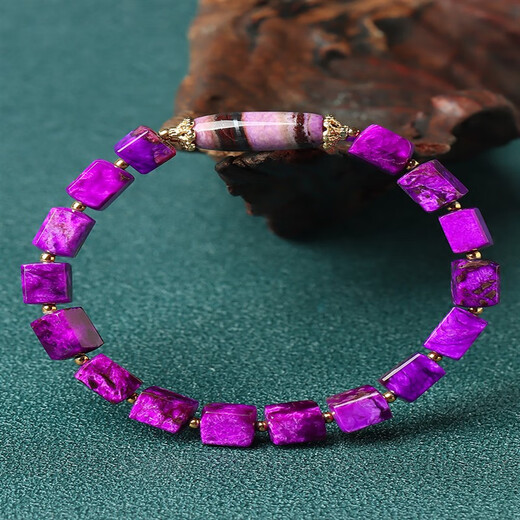 DRJEFUN unique crystal collection grade velvet purple natural comfortable bracelet loose bead bracelet for women. Bead diameter is about 6mm. Weight is about 1. Weight is about 14G.