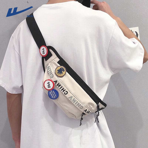 Huili national trend breast bag men's casual sports shoulder bag boys small backpack student trend crossbody bag men's shoulder bag waist bag beige [4 random badges]