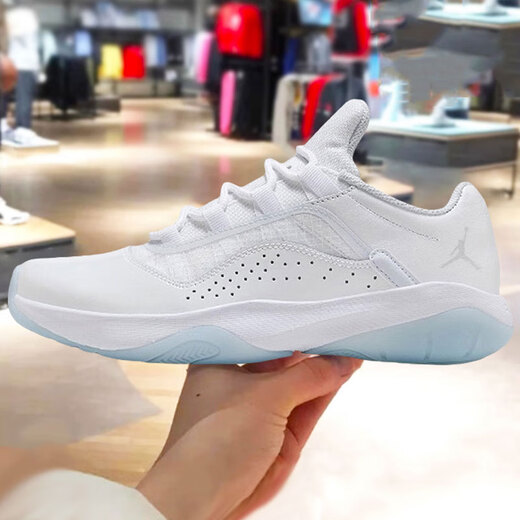 Nike (NIKE) basketball shoes for women, autumn and winter new AIR JORDAN 11 low-top practical cushioning sports shoes, light and casual DV2629-140 38.5