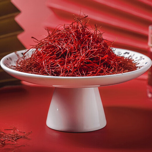 
QOMO Selected Saffron Full Red Filament Tibetan Saffron Health Tonic for Women Soak in Water to Drink Nutritional Health Gift Box Saffron 3g [Gift Box]