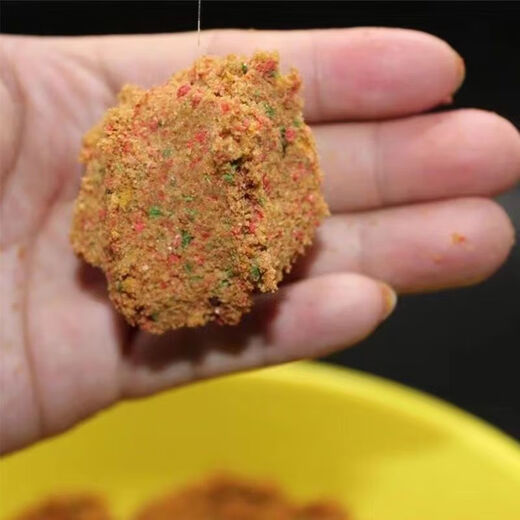 Mondoba black pit wild fishing loose cannon bait carp and crucian carp special Tongsha original fishing loose soaked fish material soft sticky nest material Tongsha loose cannon 5Jin Jin is equal to 0.5kg and free small medicine 50ml