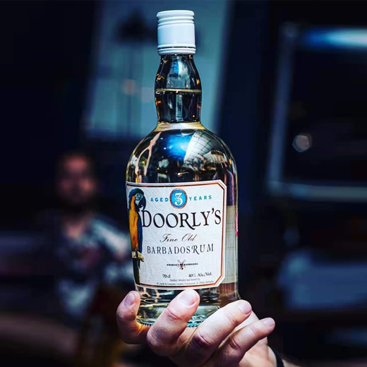 多莉DOORLY 朗姆酒 精选莫吉多基酒 巴巴多斯洋酒 多莉3年朗姆酒 700mL 1瓶