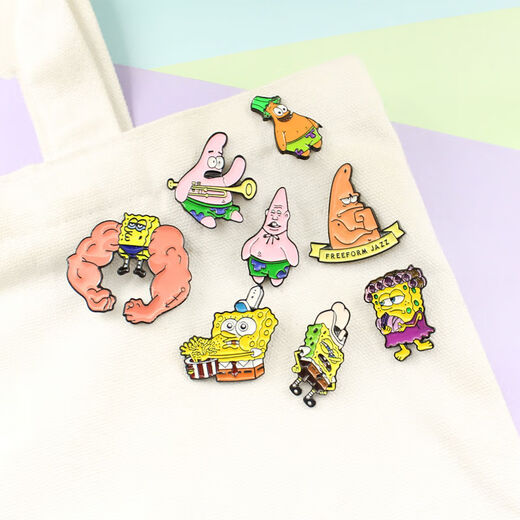 
Nianfu cartoon brooch Japanese accessories metal badge cute ins trendy personality SpongeBob decorative gift for wife C1473-2# SpongeBob pineapple room