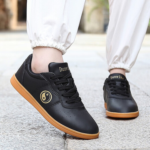 Harroman Tai Chi shoes new soft leather lightweight breathable non-slip beef tendon soles men and women morning exercises and performing martial arts Tai Chi sports shoes 9789 black 36