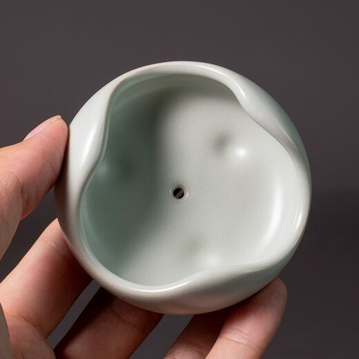 Rongshantang Tianqing Ru Kiln Ru Porcelain Tea Leaks Tea Residue Filter Zen Tea Ceremony Six Gentlemen Accessories Kung Fu Tea Set Tianqing Ru Kiln Tea Filter - Heart Shape