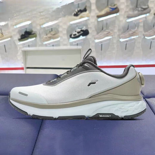 Fila Fila 2024 Winter Men's Shoes Rouyun 2nd Generation Retro Casual Professional Sports Dad Shoes A12M441103 FBK Black 40