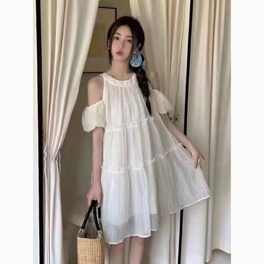 月半晴（YUEBANQING）夏季新款826气质法式连衣裙温柔露肩设计显瘦甜美仙女裙子a字裙 浅黄色 均码
