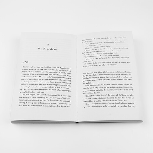 蝲蛄吟唱的地方 英文原版 Where The Crawdads Sing Delia Owen 沼泽深处的女孩电影原著 当代畅销小说 弘书阁英语文库十大当代之一