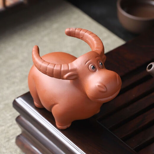 Enshou traces purple sand buffalo tea pet ornaments cow turns to heaven and earth tea play zodiac cow boutique tea tray tea from treasure cute and can be raised purple sand buffalo (black)