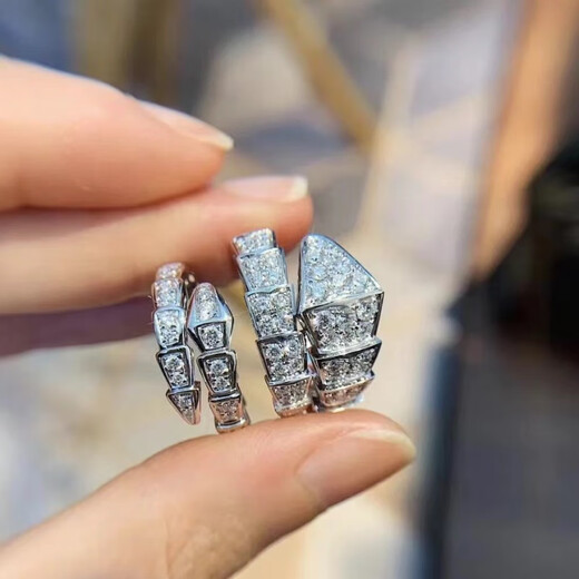 Ji Ge 18K gold couple ring 18k rose snake-shaped ring women's niche design snake bone three-circle full diamond moissanite ring