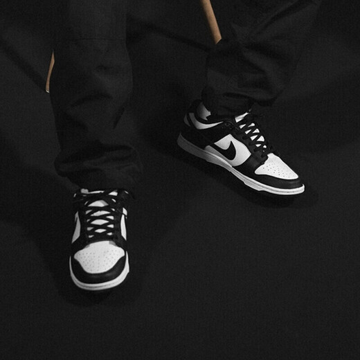 Nike Men's Shoes Dunklowsb Low Top Sports Casual Casual обувь износостойкие белые и модные легкие легкие ботинки для скейтборда DD1391 DD1391-100 Черно-белая панда 44.5