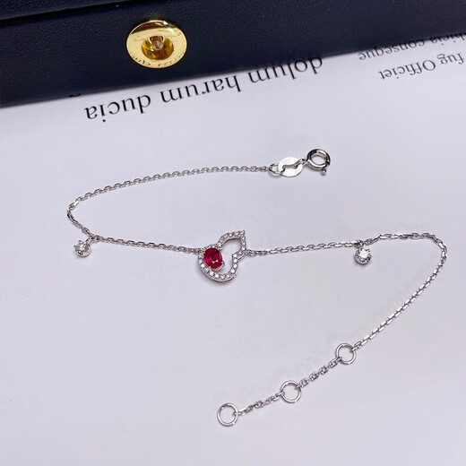 Eba natural pigeon blood red ruby bracelet 18K gold inlaid with diamond colored gemstone bracelet as a birthday gift for girlfriend 0.5 carat customized