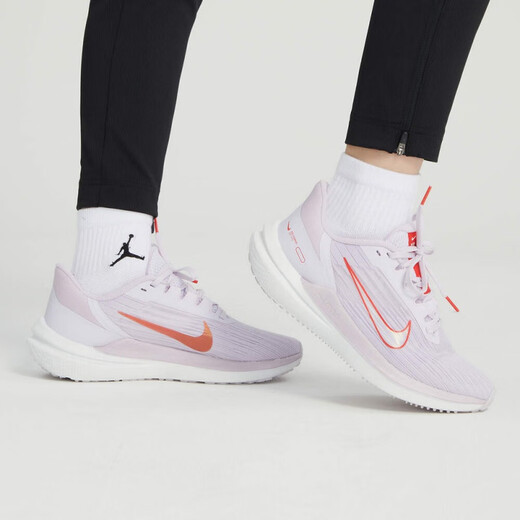 Nike Nike (Nike) Frauen WMNS Air Winflo 9 Laufschuhe DD8686501 DD868 35.5