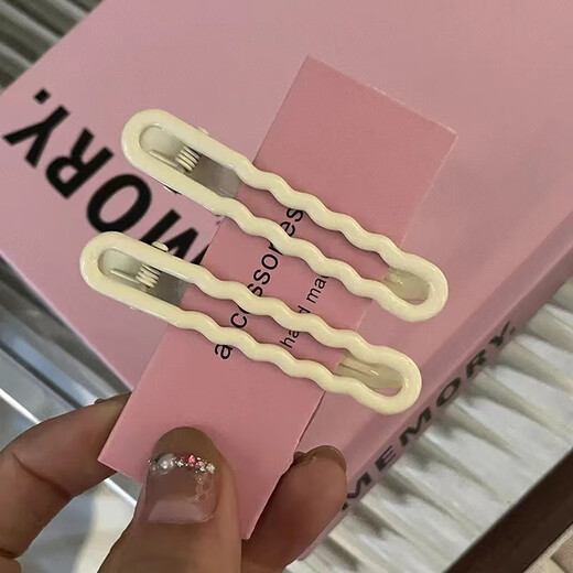 [Cute duckbill clip] Candy color metal hollow hair clip wavy hair breaking side bangs duckbill hair salon tool 10 - Multi-color random hair