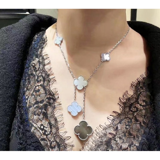 Fat Donglai same style 18K gold four-leaf clover necklace for women 18K rose gold pendant six-flower long sweater red tiger eye stone six-flower rose gold