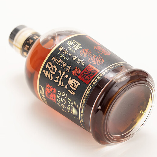 Guyue Longshan Shaoxing Yellow Wine Jianhu Wine House has 30 years of storage, business wine 30 years 680mL 1 bottle Gift box