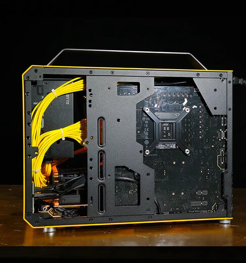 Gigabyte Mechanical Master C+MAX high-end mini water-cooled game console DIY assembly computer design portable small steel cannon desktop machine complete set of configurations optional six U7 265KF/32G/1T/RTX5070