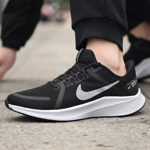 Chaussures Nike (Nike), Nouvelle course d'été Swift 3 Chaussures de sport à coussin respirant, chaussures de course sur route, chaussures décontractées, DA1105-006 / Ash foncé noir et blanc 44,5