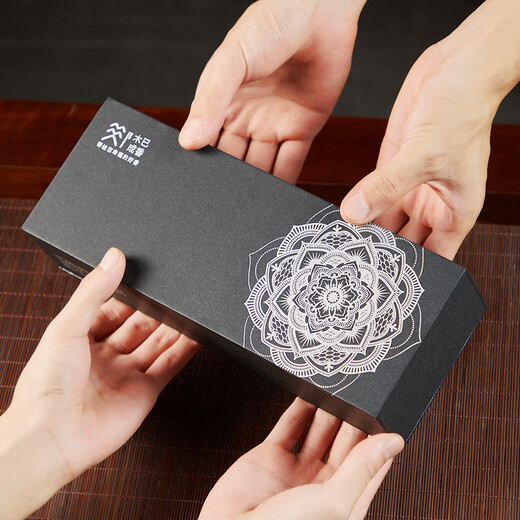 Jihuang sandalwood Nha Trang agarwood natural mugwort disc incense mosquito incense office home indoor incense soothing incense long-lasting high-quality aromatic wood to create a natural good fragrance (long lasting charm) Nha Trang agarwood 120 trays + without incense burner