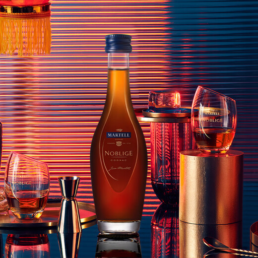 Martell Frau Cognac 50 ml ausländische Weingetränke und Getränke mit einem Getränk KKV Weinversion Mingshi Cognac 50ml 1 Flasche