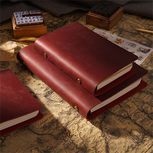 
AIGUONIU Retro leather notebook handmade top layer cowhide binder notepad business office manual Crazy horse leather gift customization [A5] burgundy/red standard 100 inner pages