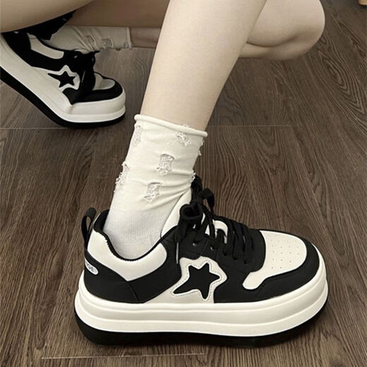 Oxiying Schwarz-Weiß-Stern dicker Sohle große Zehenschuhe für Frauen 2023 Neue hochwertige koreanische INS-Schuhe Sport schwarz 38