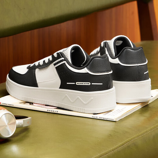361 zapatos deportivos para hombres para la escuela de otoño comienza el reno espesor de la suela, las pequeñas zapatillas de mesa blancas, el tablero casual para hombres 672426615-4