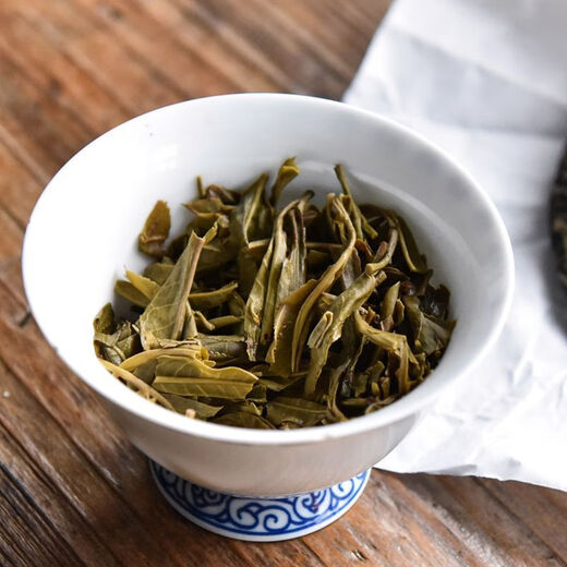Tengyin Yunnan Pu'er Tea Cake Tea Tengchong Tea Gaoligong Mountain Ancient Tree Tea Raw Tea Nectar Fragrant Changlong Ancient Tree Tea Pure Material