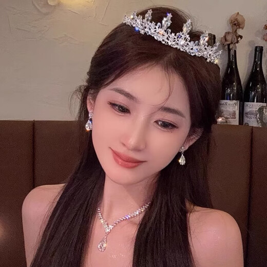 公主生日皇冠头饰新娘王冠成人18岁女生发箍发饰儿童道具拍照装饰 新款银色白钻豪华皇冠