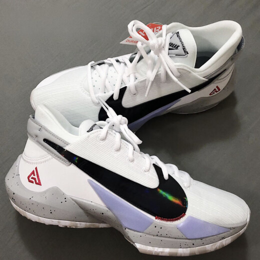 Nike (Nike) Zoom Freak 2 EP Antetokounmpo 2 génération d'amorti en ciment blanc et de chaussures de basket-ball pratiques antidérapantes DC9854-300 Green Orange 40.5