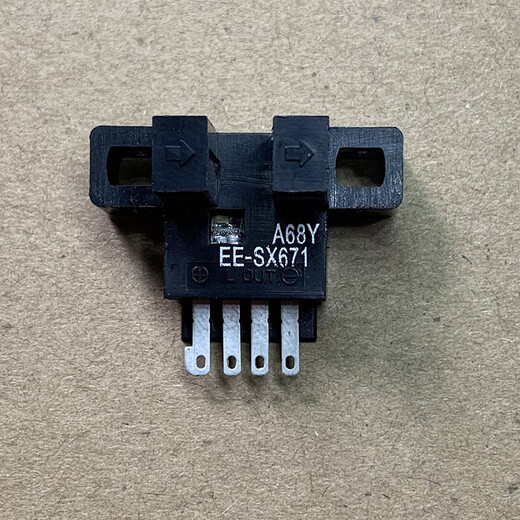 
U-slot type photoelectric switch limit sensor EE-SX670/671R/672P/673/674A/75 sensor EE-SX670 NPN type control negative electrode Induction time-out indicator light Material upgrade