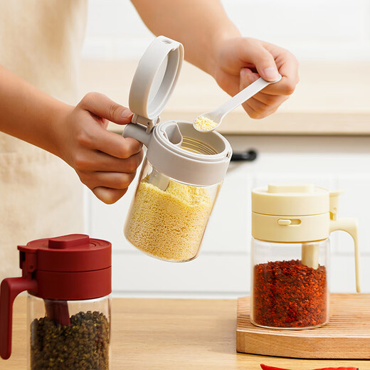 Home KATEI STORY Japanese seasoning box kitchen seasoning jar seasoning box glass salt shaker storage container moisture-proof seasoning jar quantitative high-end cream lid with spoon single piece 300ml