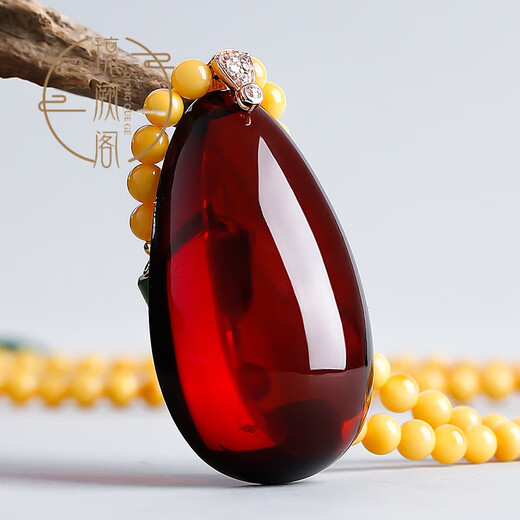 Qiongque Pavilion Beeswax Pendant Original Stone Blood Amber Water Drop Sweater Chain Natural Amber Pendant Beeswax Necklace Men's and Women's Clavicle Chain
