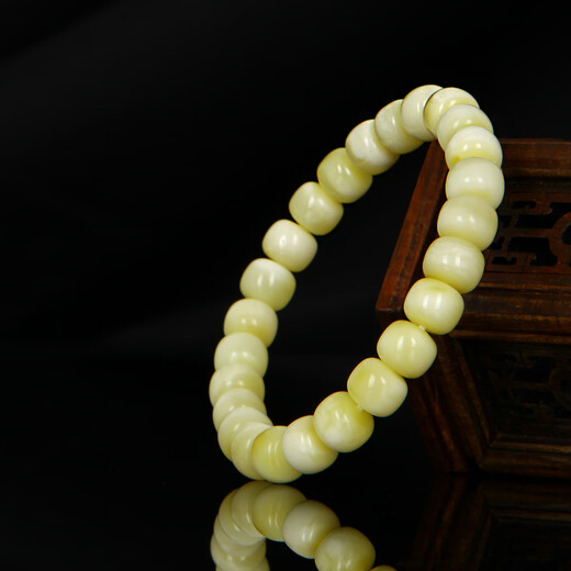 Jiale Amber White Wax Bracelet for Men and Women, Beeswax Bucket Bead Bracelet, White Flower Wax Bracelet, Birthday Gift for Girlfriend, About 8mm8.5-10g 15-17/A0273 Dida