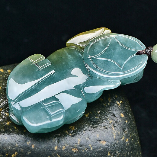 
A thousand years of jade jade Pixiu pendant, men and women ice-bottomed jade Pixiu jade pendant, jade pendant, with certificate, model five QZF3878i