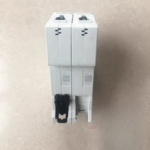 直流断路器空气开关S202M-C4 6 10 20 25 32 40 C63DC现货 2P 6A