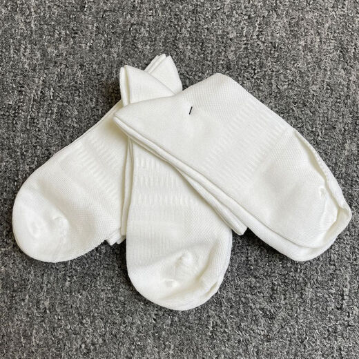 Chaussettes adidas chaussettes masculines chaussettes féminines 2025 Nouvelles chaussettes moyennes tube à tube à tube de sport chaussettes de sueur confortables et de chaussettes décontractées.